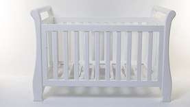 Tasman eco hot sale sleigh change table