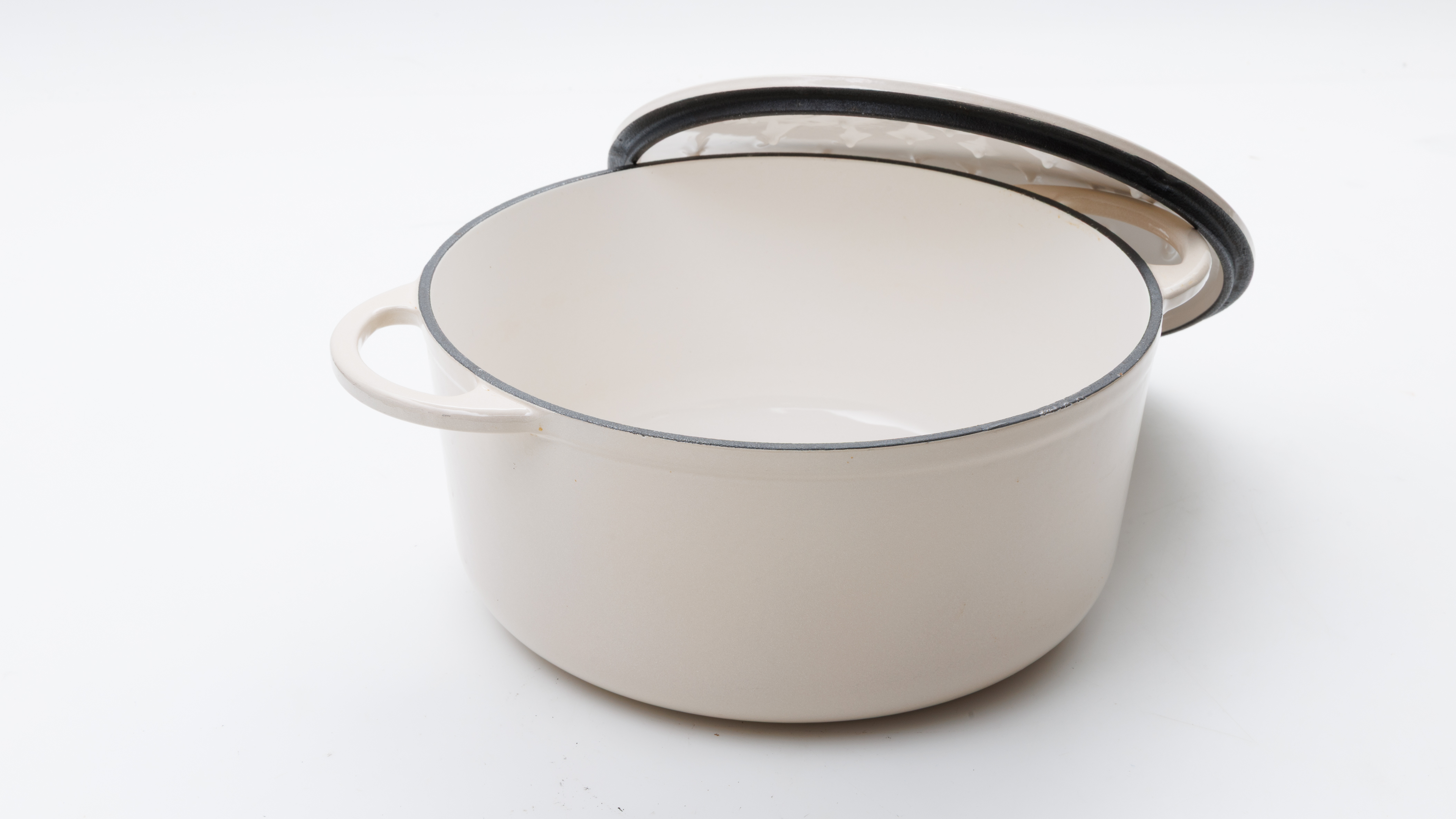 Tefal LOV Induction Cast Iron Beige Stew pot 25cm/5L + Lid