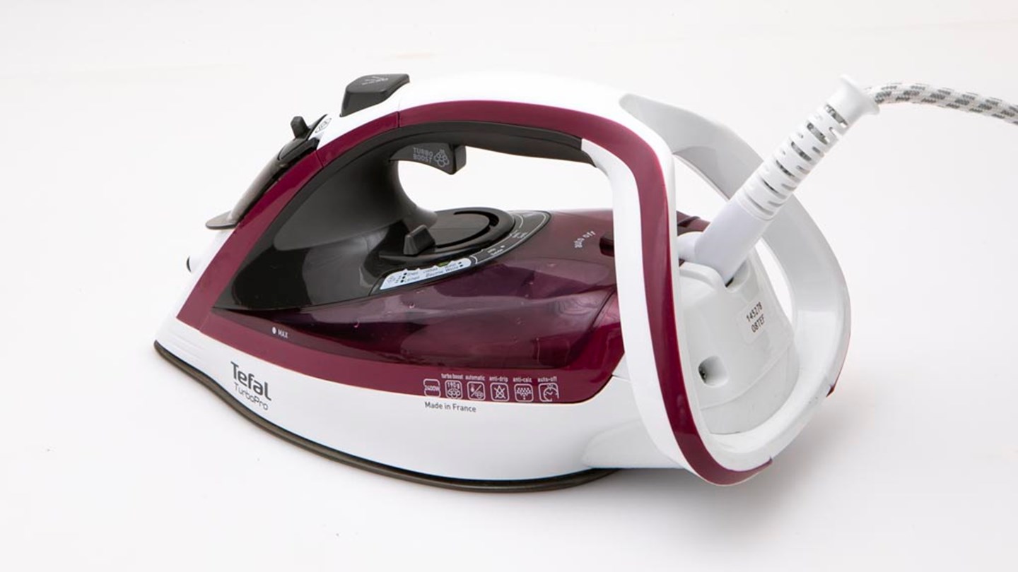 Tefal TurboPro FV5605 Review | Steam iron | CHOICE