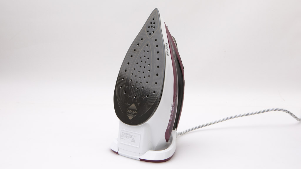 Tefal TurboPro FV5605 Review | Steam iron | CHOICE