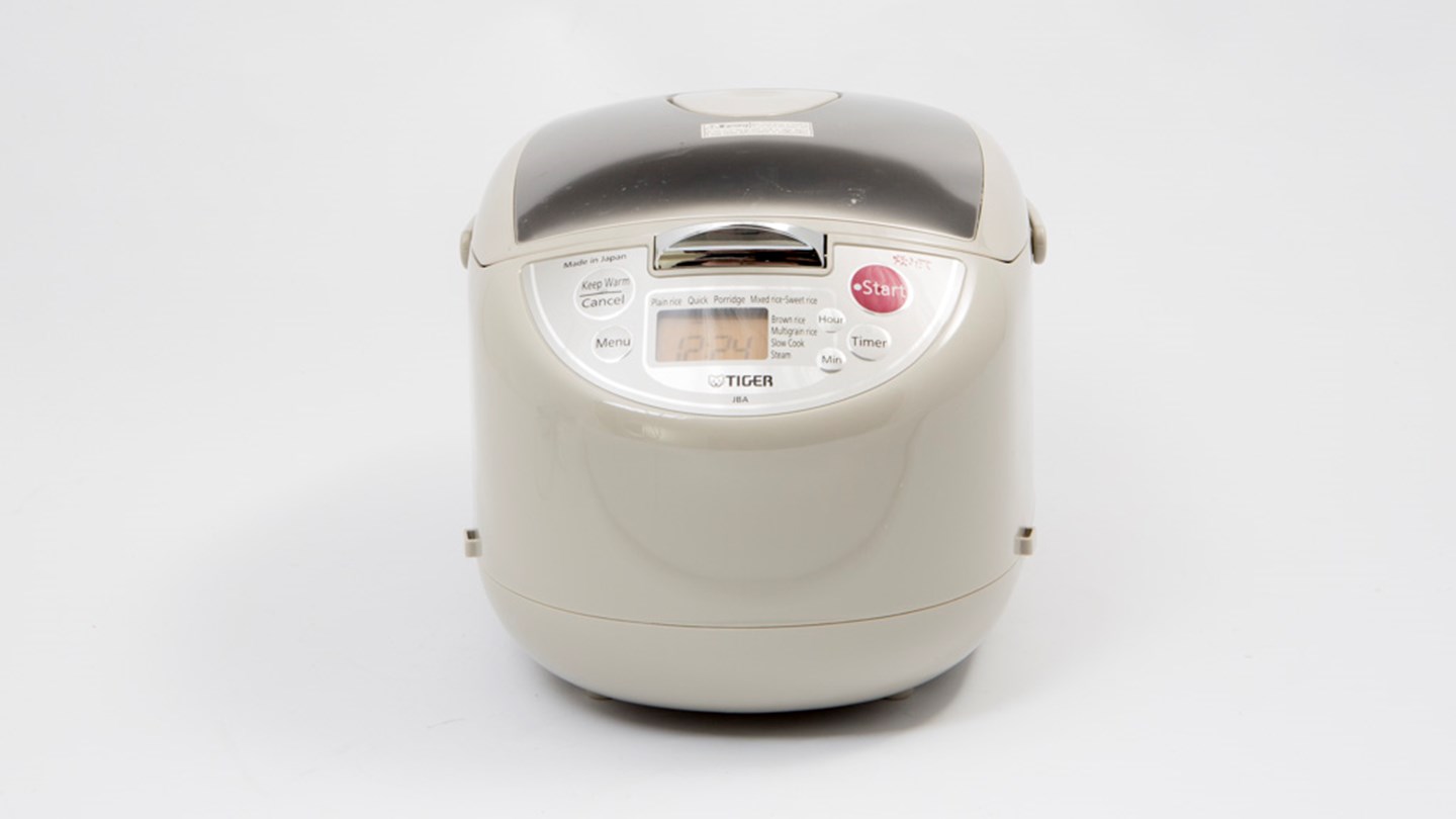 Tiger JBAT18A Electric Rice Cooker Warmer Review Rice cooker CHOICE