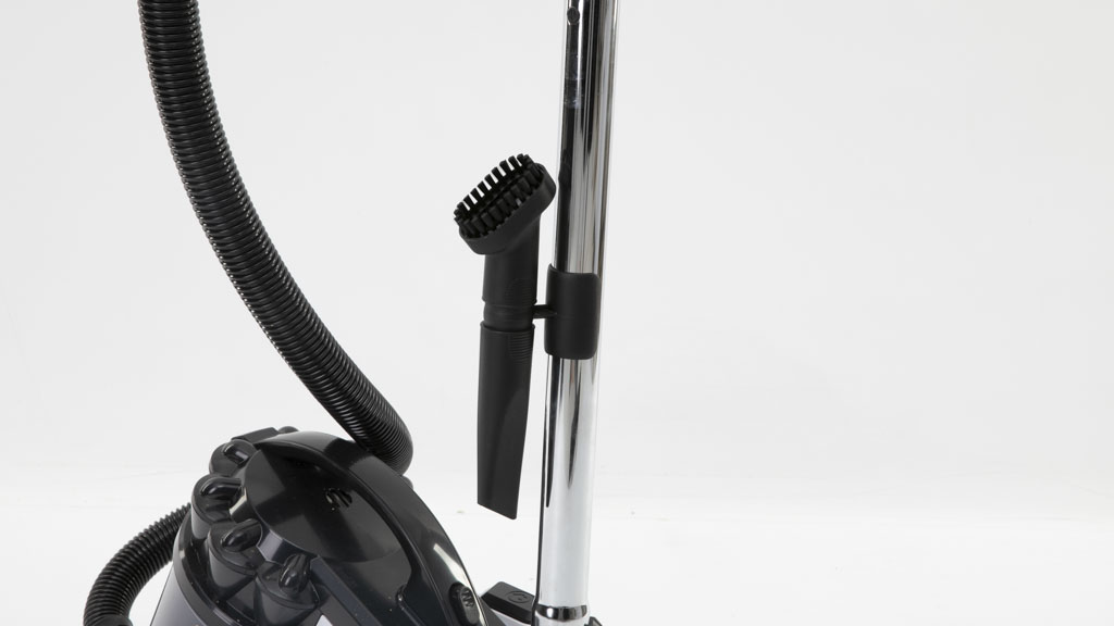 Titan 2000 Bagless Vacuum Cleaner