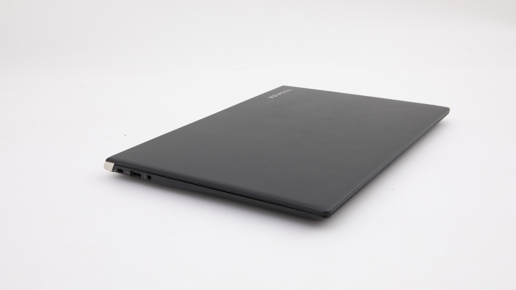 Toshiba Portege X30-E (PT282A-01P00L)