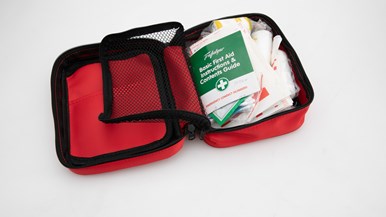 Trafalgar Family first aid kit (126 items)