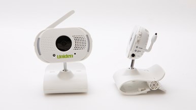 Uniden Digital wireless baby video monitor (BW3102)