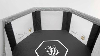 Vee Bee Continental 6 Sided Play Yard V9955
