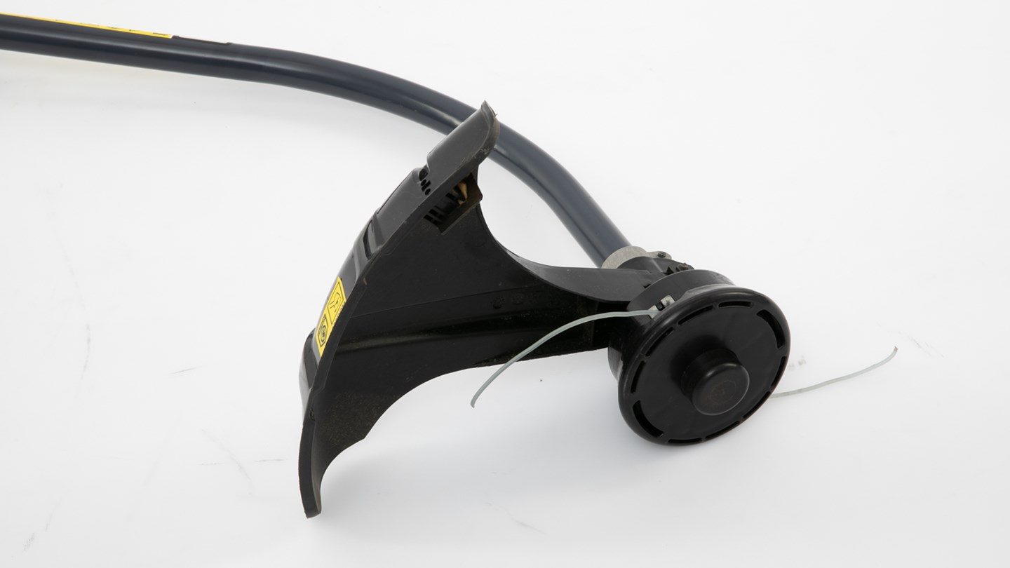 Victa 1697383 SwiftStart Bent Shaft Trimmer Review Line trimmer CHOICE