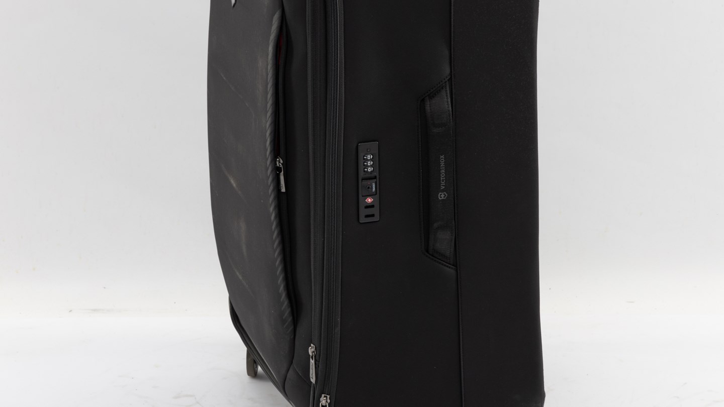 Victorinox Crosslight 76cm Large Softside Case