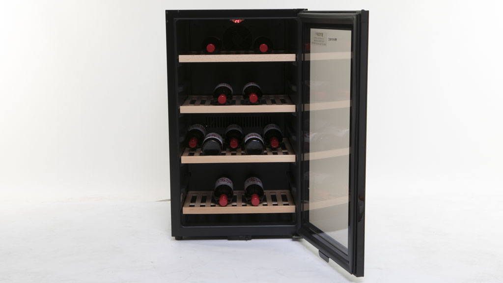 Vintec V30SGMEBK Wine fridge reviews CHOICE