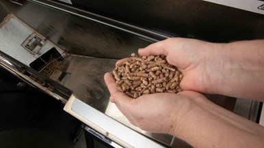 Weber Smokefire EX4 Pellet Grill Black