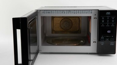 Whirlpool Dual Crisp Technology MWCF25BK