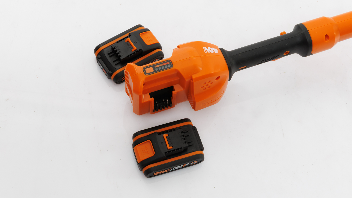 Worx 40V (2x 20V) 33cm Line Trimmer | 2x 2Ah POWERSHARE Kit + Spool (WG183E)