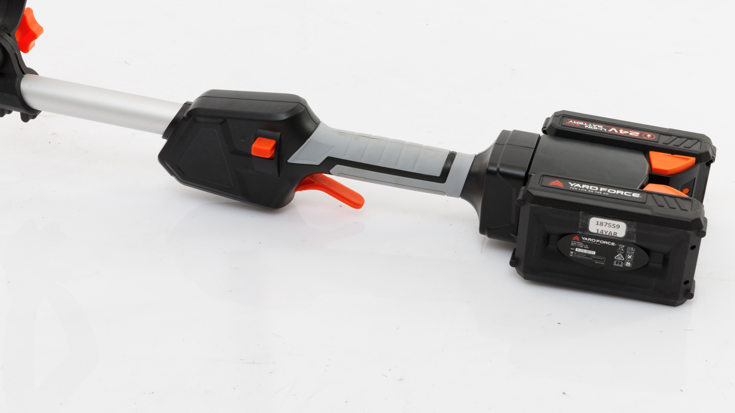 Yardforce 2 x 24V Brushless Line Trimmer Kit 2.0Ah (LT C30-AU)